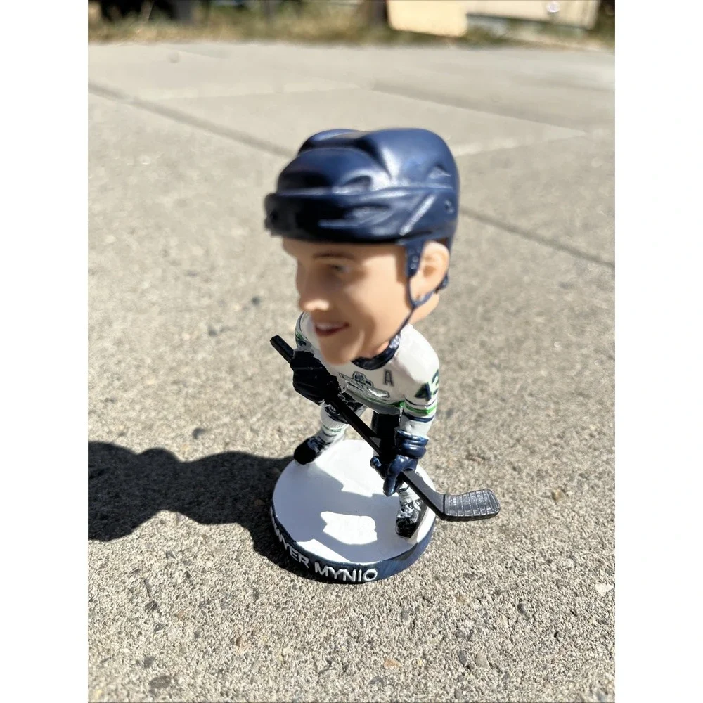 Seattle Thunderbirds Sawyer Mynio Mini 3in Bobblehead 2024 T Birds